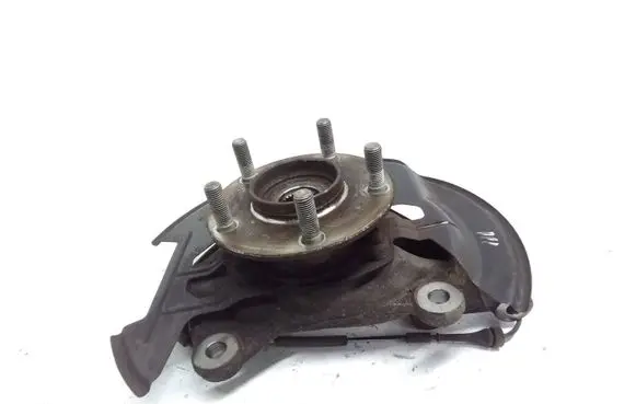 Mazda CX-3 Front wheel hub spindle knuckle