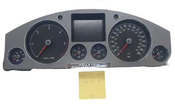 Volkswagen Phaeton Speedometer (instrument cluster) 3D0920982P