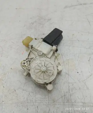 Ford S-MAX Rear door window regulator motor 0130822286