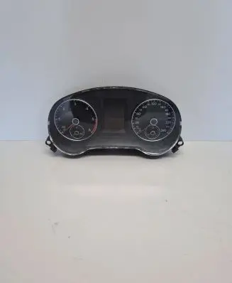 Volkswagen Jetta VI Speedometer (instrument cluster) 5C6920862A ZYS000180 1341311607