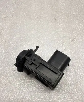 BMW 4 F36 Gran coupe Air quality sensor 9240180 13242411