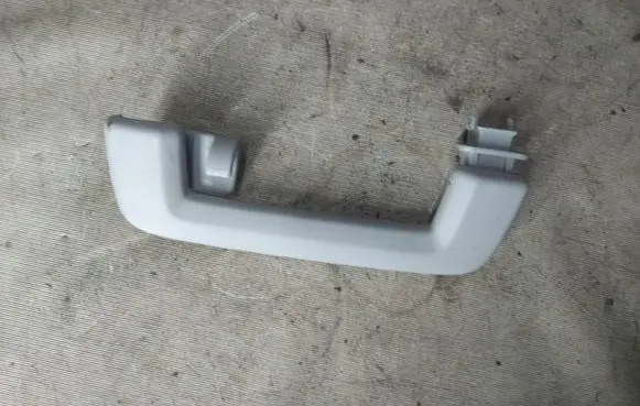 Ford Kuga I Rear interior roof grab handle
