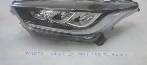 Toyota Yaris XP210 Headlight/headlamp EUK0-8