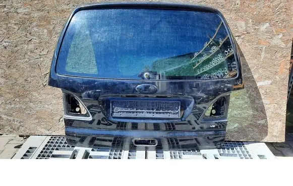 Ford Galaxy Front vent window/glass (coupe) 