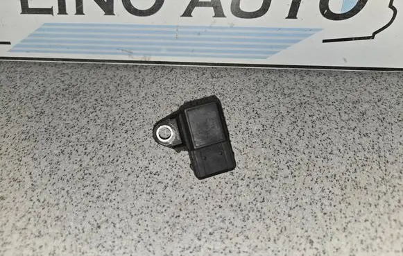BMW 5 E60 E61 Air pressure sensor 7787142