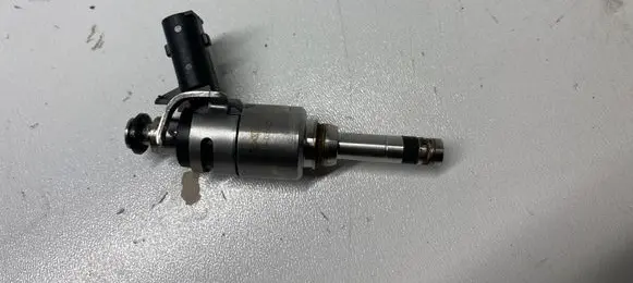 Hyundai Ioniq Fuel injector 35310-03HC0