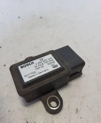 BMW 5 E60 E61 ESP acceleration yaw rate sensor 6753694