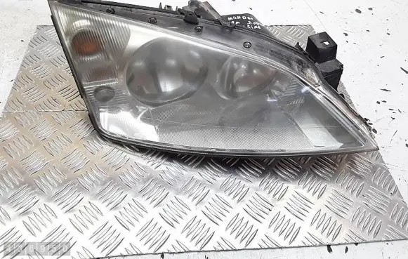 Ford Mondeo Mk III Headlight/headlamp 1s7113005ak