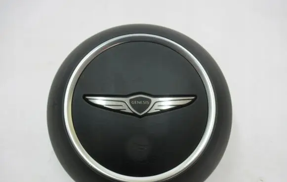 Genesis G80 Steering wheel airbag