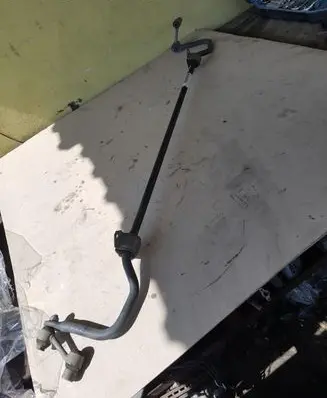 Mercedes-Benz A W176 Front anti-roll bar/sway bar A2463203911