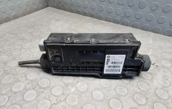 BMW X5 F15 Hand brake/parking brake motor 6882007