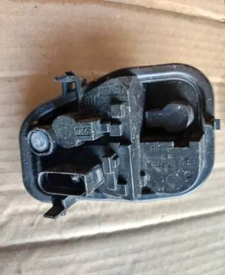 Audi A6 S6 C6 4F Tail light bulb cover holder 89033806