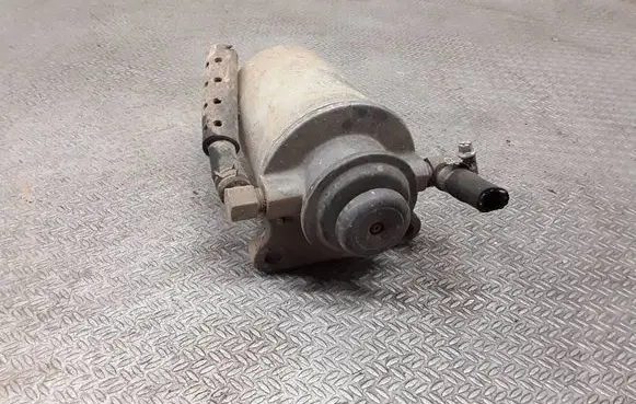 Nissan X-Trail T30 Mechanical fuel pump 