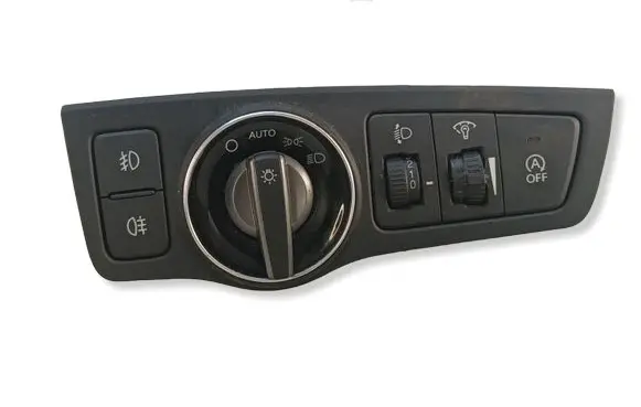 Hyundai i40 Light switch 933003Z200