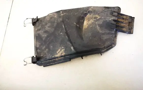 Mercedes-Benz CLC CL203 Fuse box cover 2035451303