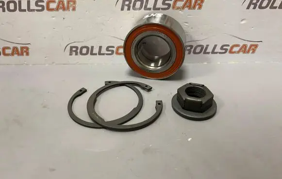 Ford Mondeo MK I Front wheel bearing hub 713678050