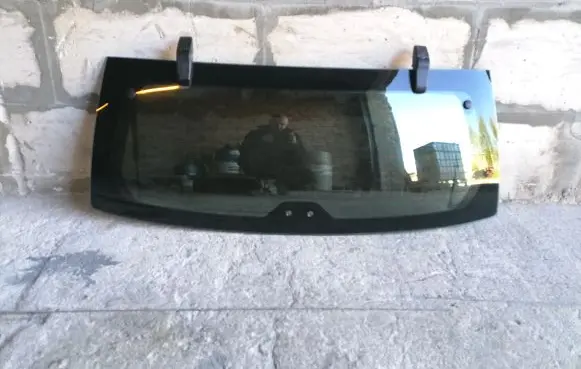Chevrolet Captiva Opening tailgate glass 