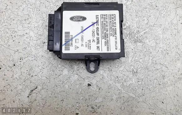 Ford Focus Light module LCM 3M5113K031AC EY50014KZ VP3M5F13K031AC