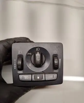 Volvo V50 Light switch 19206 06W28T 30739300