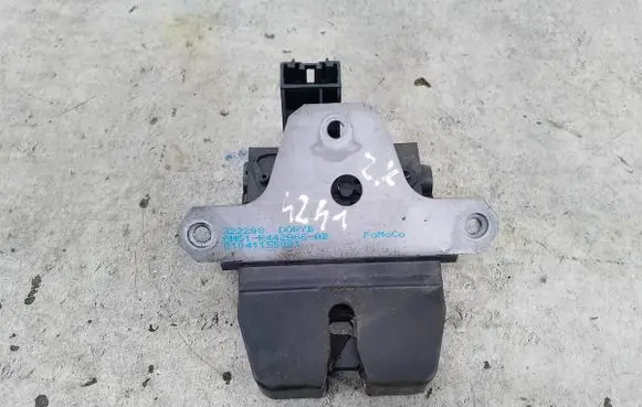 Ford C-MAX I Tailgate lock latch 8M51R442A66AB