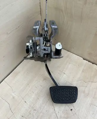 Toyota RAV 4 (XA50) Brake pedal 8951033030 1430B1466A