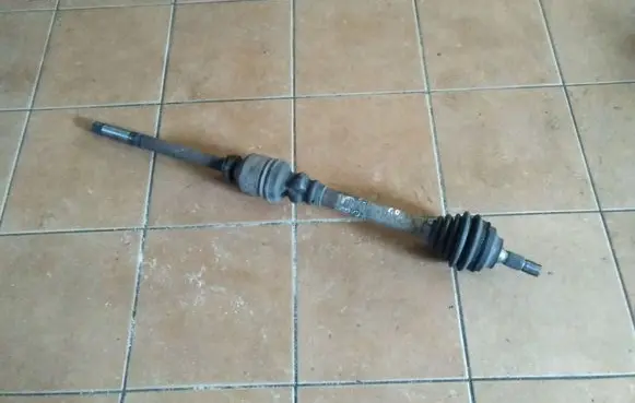 Peugeot 307 Front driveshaft 
