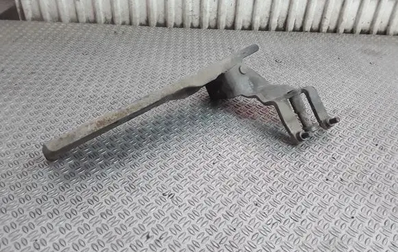 Mazda MPV Sliding door lower roller guide/hinge 