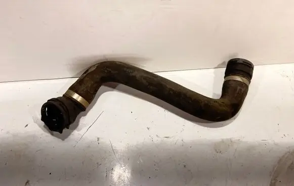 BMW 5 E60 E61 Engine coolant pipe/hose