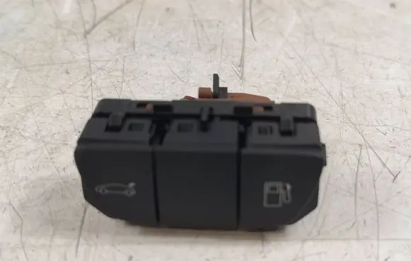 Other switches/knobs/shifts