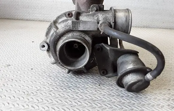 Mazda 626 Turbo VJ270003