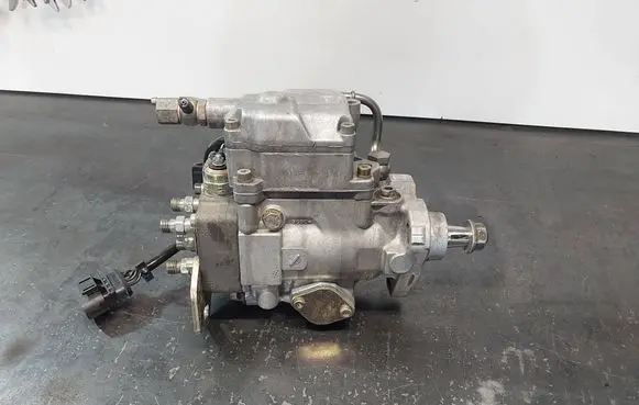 Seat Alhambra (Mk1) Fuel injection high pressure pump 028130110H 0460404985