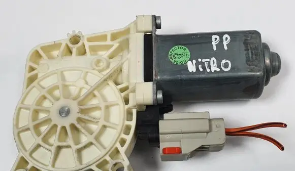 Dodge Nitro Front door window regulator motor 1001802-A001