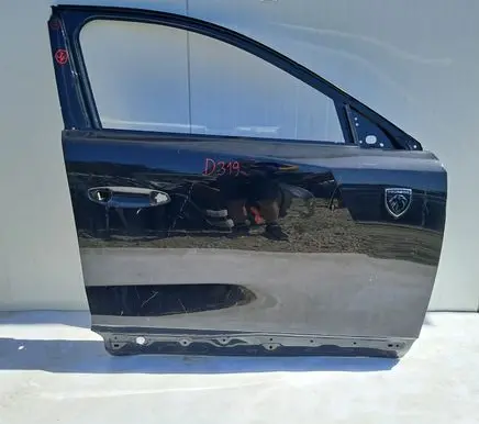 Citroen C4 III e-C4 Front door D319