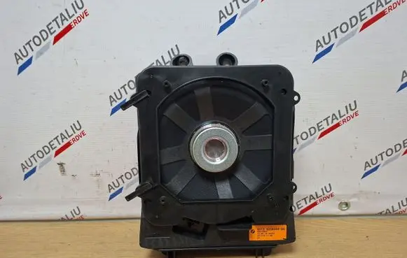 BMW 2 F46 Subwoofer speaker 9256349