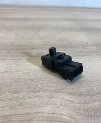 Mitsubishi Outlander Airbag deployment crash/impact sensor 8651a025