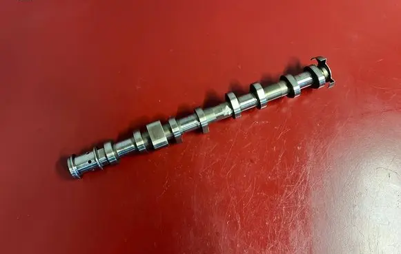 BMW X1 F48 F49 Camshaft 8629236 OUT