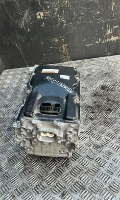 Toyota RAV 4 (XA50) Voltage converter inverter G92A042010