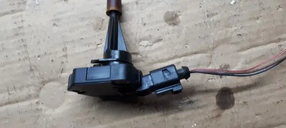 Audi A4 S4 B8 8K Oil level sensor 03C907660R