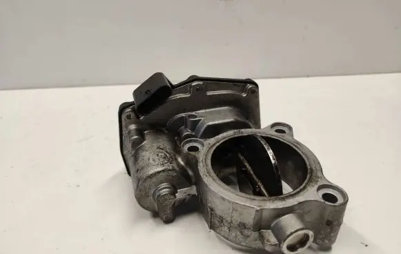 BMW X6 E71 Throttle valve 10378517 50836904 7810752