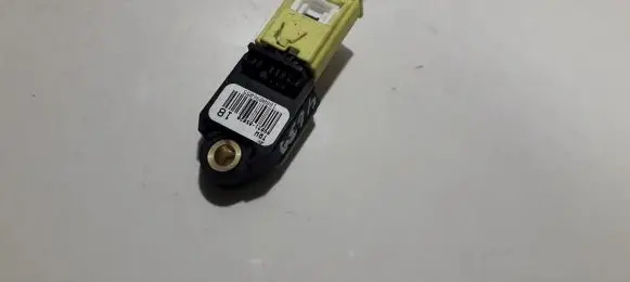 Toyota Verso Airbag deployment crash/impact sensor 8983105020 89831-05020