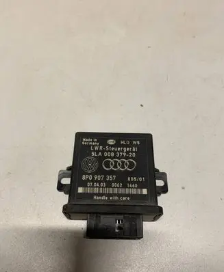 Audi A6 S6 C6 4F Light module LCM 8P0907357 00501 5LA00837920