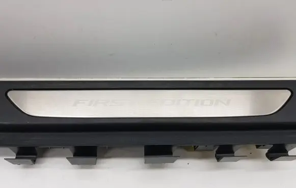 Jaguar I-Pace Front sill trim cover J9D313201B J9D313201A