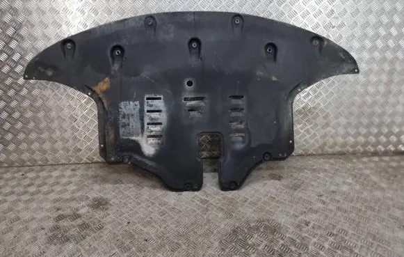 KIA Sorento Engine splash shield/under tray 29110C5500