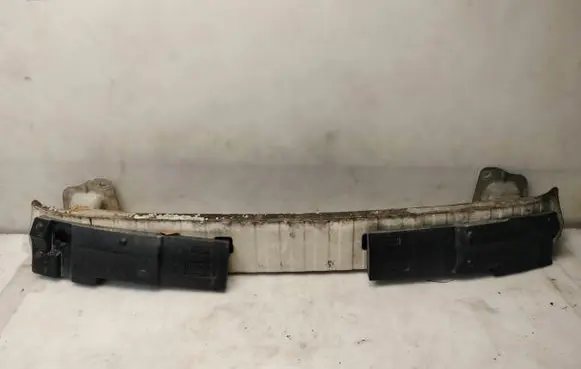 Volvo C70 Quarter panel pressure vent 