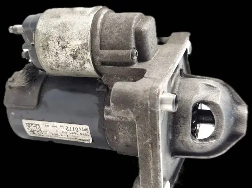 Peugeot 308 Starter motor 9674077280 ESM18E8 F40893