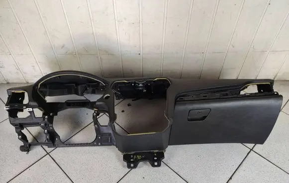 Ford Fusion II Dashboard DS73-18A613-A