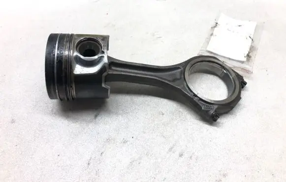 Audi A4 S4 B7 8E 8H Piston with connecting rod BKN
