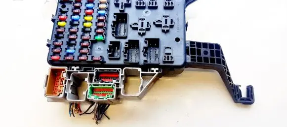 Ford Mondeo Mk III Fuse box set 4S7T14A073AA 4S7T-14A073-AA