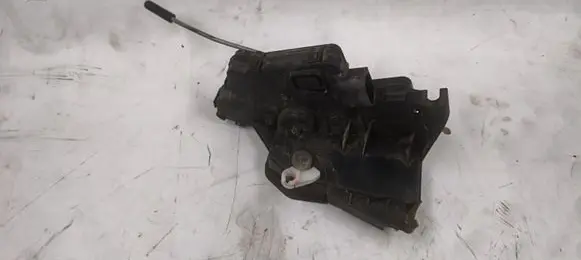 BMW 3 E46 Front door lock 