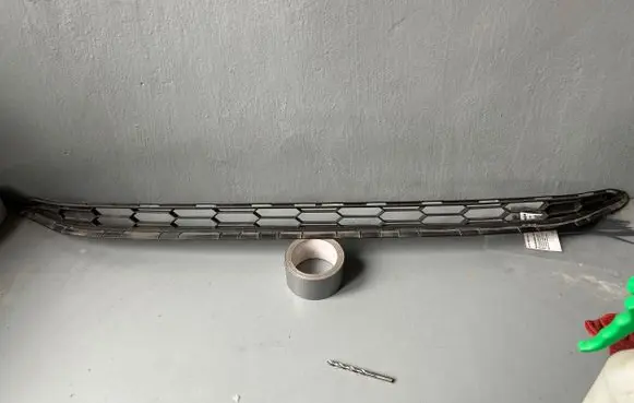 Skoda Kodiaq Front bumper lower grill 565853677B